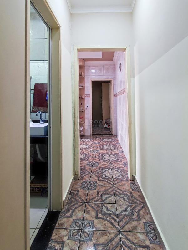 Casa Residencial à venda no bairro Parque Residencial Santa Eulália: CORREDOR INTERNO