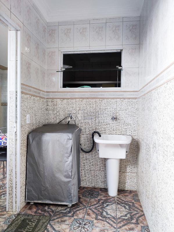 Casa Residencial à venda no bairro Parque Residencial Santa Eulália: LAVANDERIA