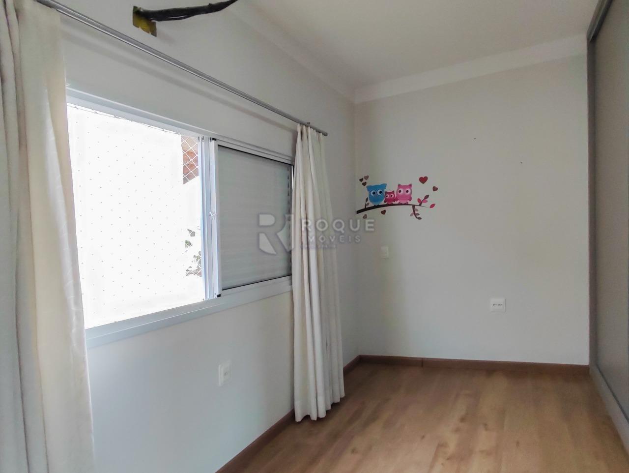 Casa em condomínio à venda no bairro Parque Residencial Roland: DORMITÓRIO 1