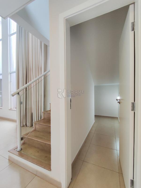 Casa em condomínio à venda no bairro Parque Residencial Roland: ÁREA DE DESPEJO