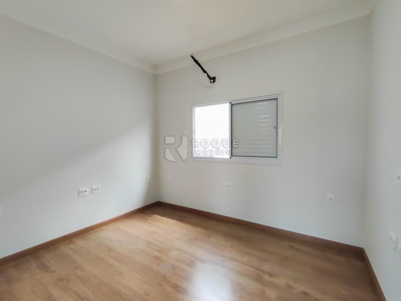 Casa em condomínio à venda no bairro Parque Residencial Roland: DORMITÓRIO 2