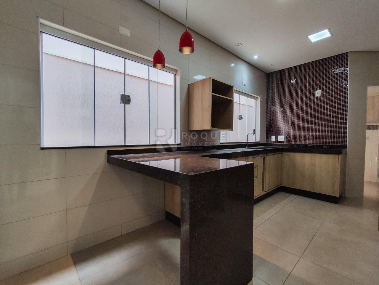 Casa em condomínio à venda no bairro Parque Residencial Roland: COZINHA