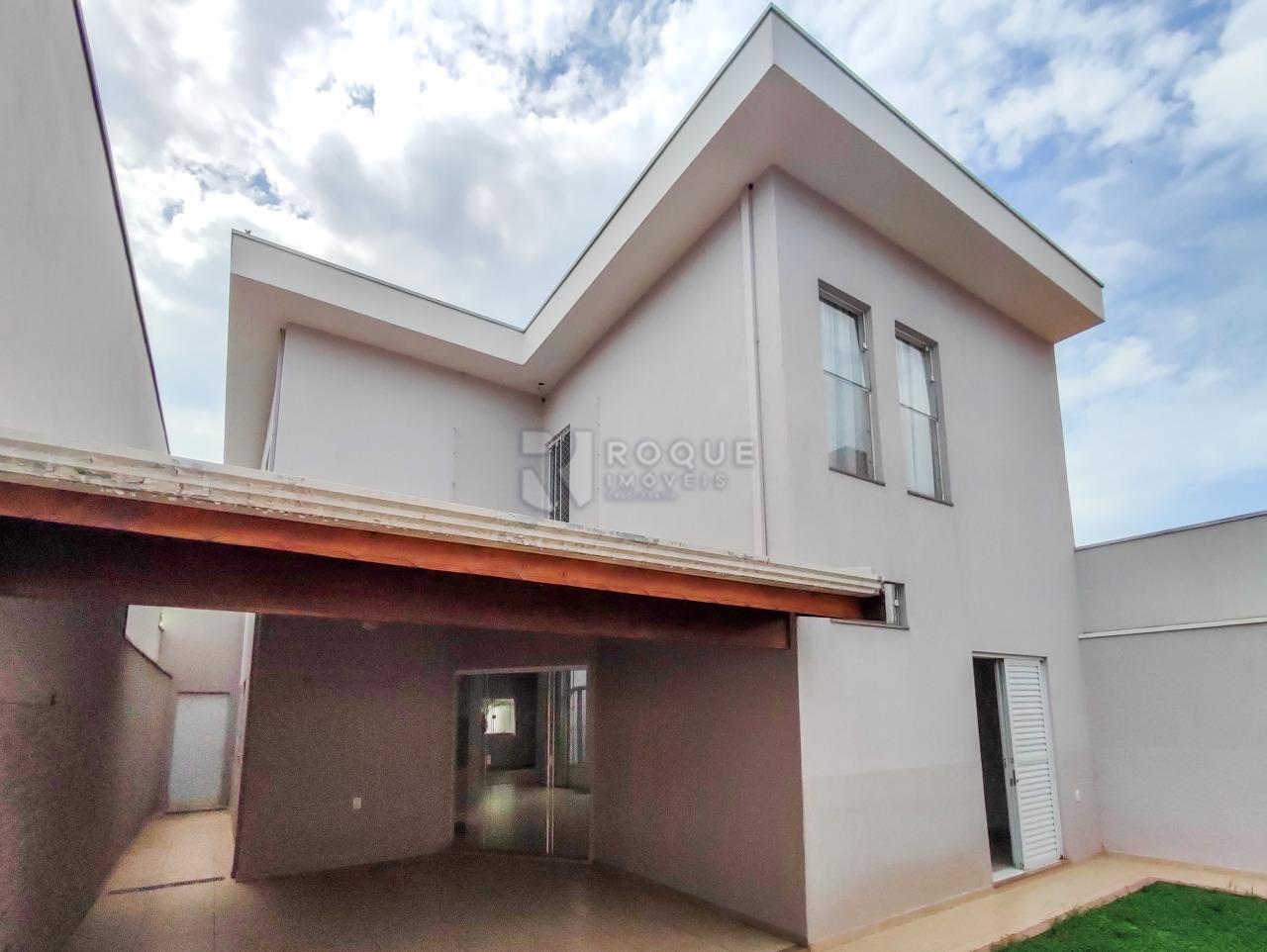 Casa em condomínio à venda no bairro Parque Residencial Roland: FUNDOS