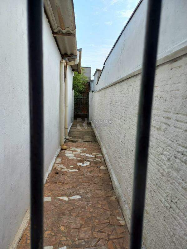 Casa Residencial para aluguel no bairro Parque Nossa Senhora das Dores: Corredor
