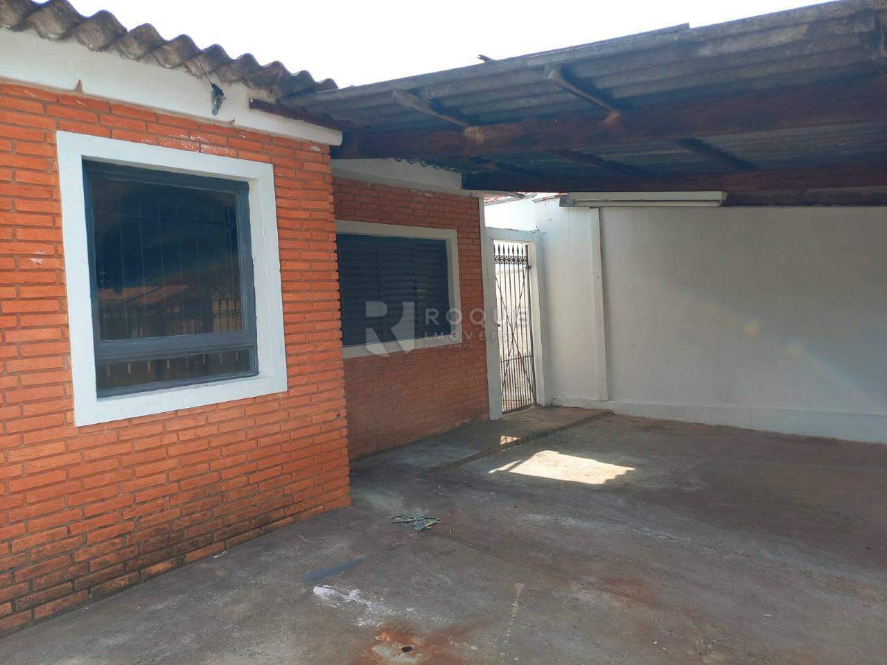 Casa Residencial para aluguel no bairro Parque Nossa Senhora das Dores: Garagem