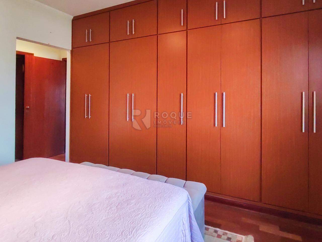 Casa em condomínio à venda no bairro Jardim Florença: SUÍTE 1