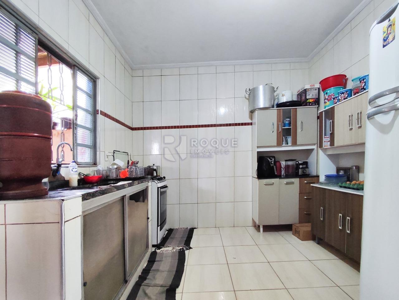 Casa Residencial à venda no bairro Jardim Orestes Veroni: COZINHA