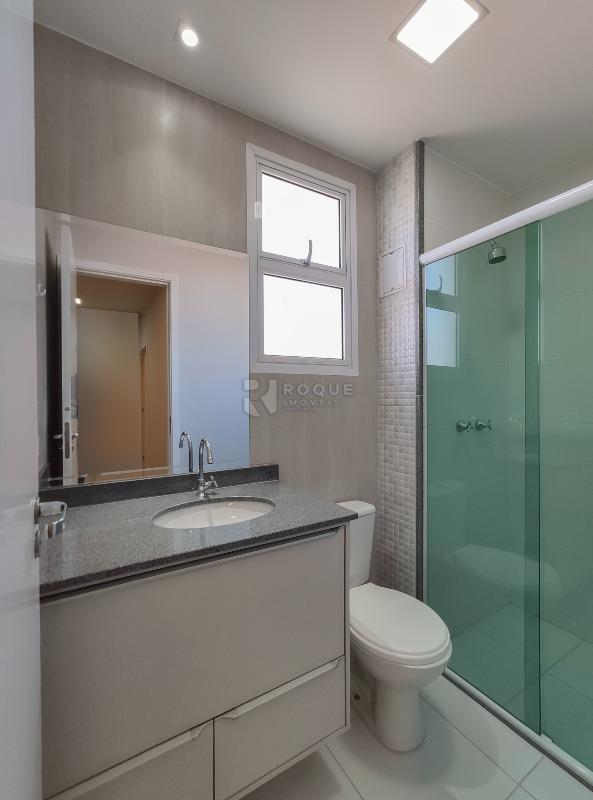 Apartamento para aluguel no bairro Vila Santa Rosália: WC social 