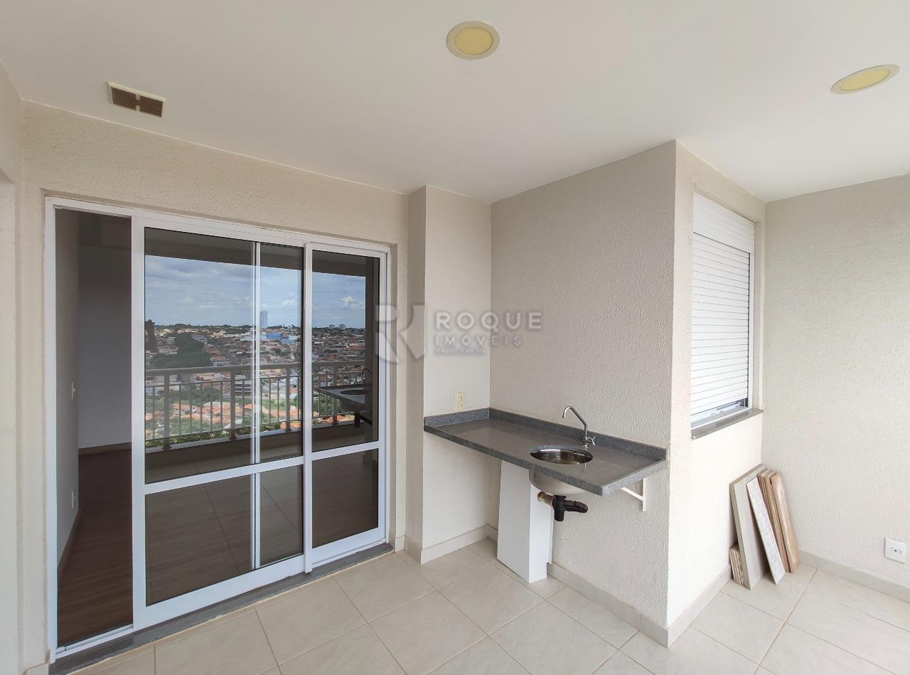 Apartamento para aluguel no bairro Vila Santa Rosália: Sacada 