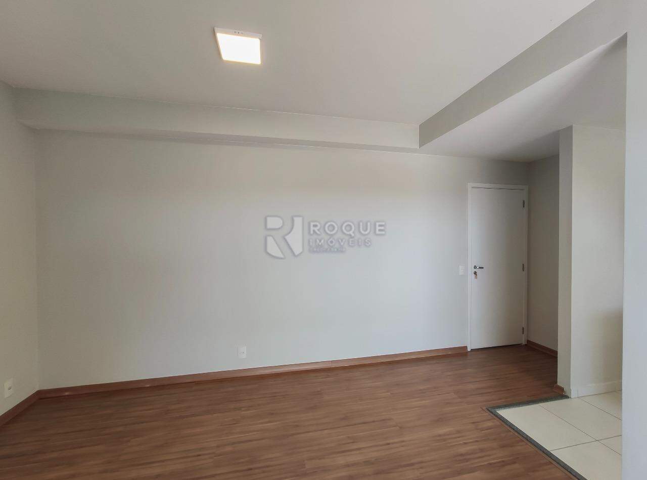 Apartamento para aluguel no bairro Vila Santa Rosália: Sala