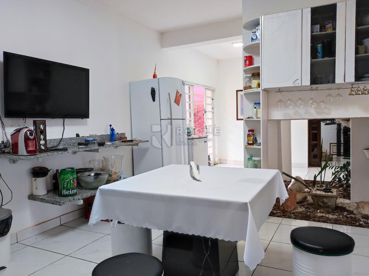 Chácara à venda no bairro Chácaras de Recreio Santa Helena: COZINHA