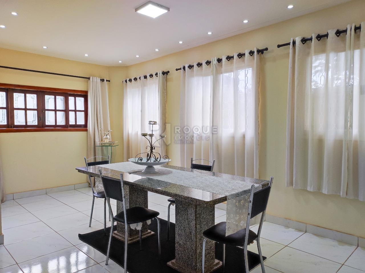 Chácara à venda no bairro Chácaras de Recreio Santa Helena: SALA DE JANTAR