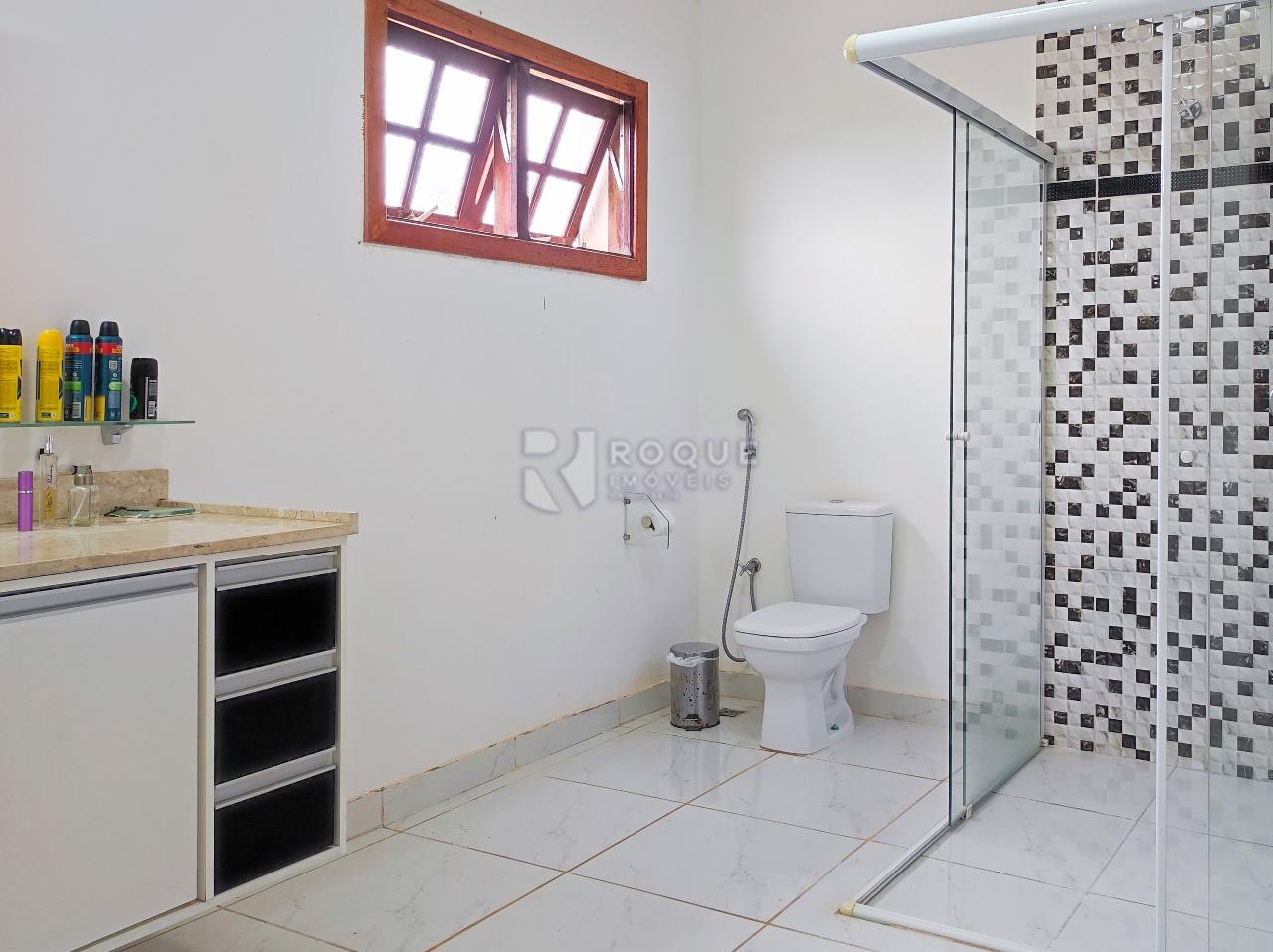 Chácara à venda no bairro Chácaras de Recreio Santa Helena: WC SUÍTE 2