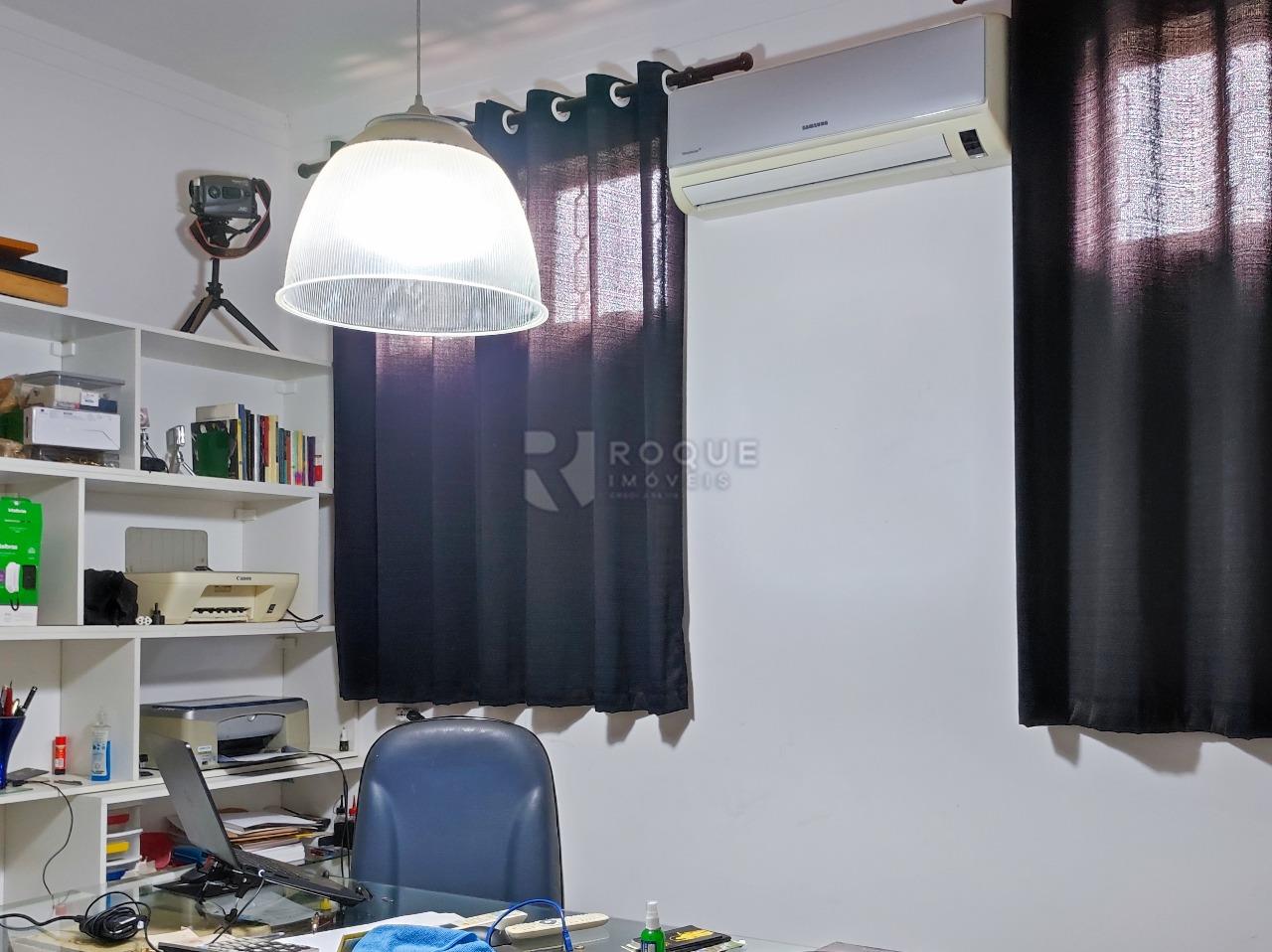 Chácara à venda no bairro Chácaras de Recreio Santa Helena: ESCRITÓRIO