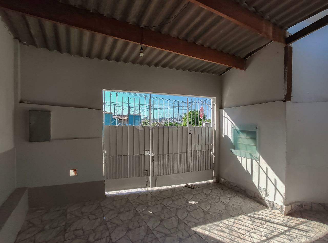 Casa Residencial para aluguel no bairro Jardim Residencial José Cortez: Garagem 