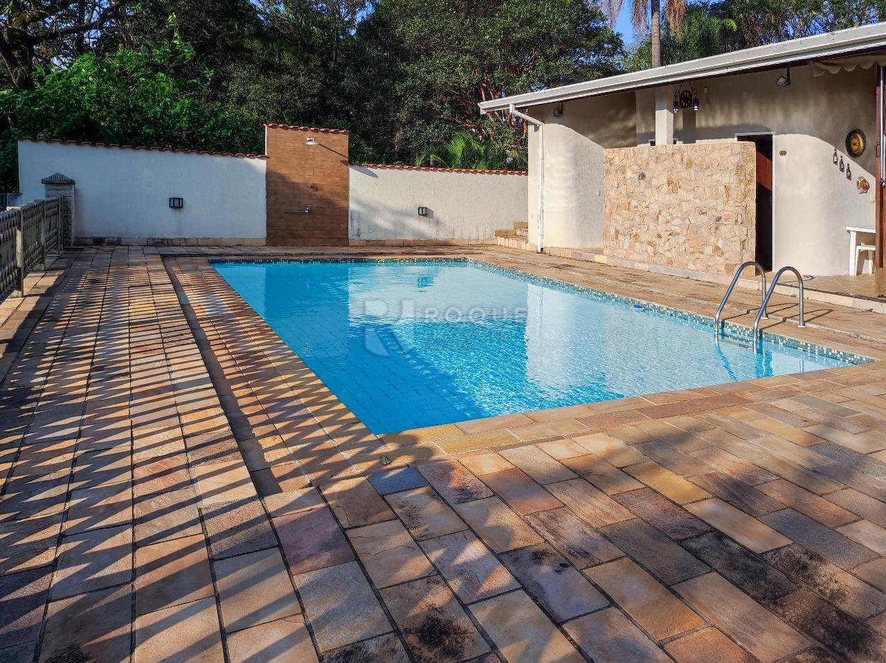 Chácara à venda no bairro Estância Eldorado: PISCINA