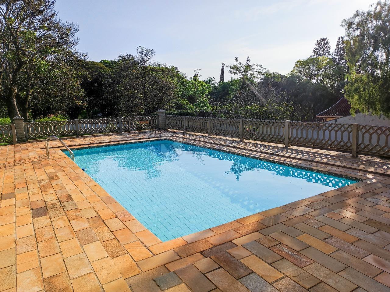 Chácara à venda no bairro Estância Eldorado: PISCINA