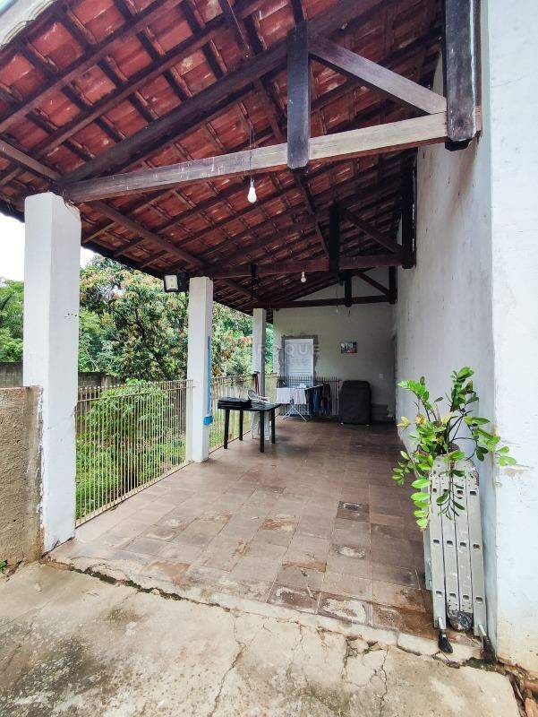 Casa Residencial à venda no bairro Estância Jardim: VARANDA