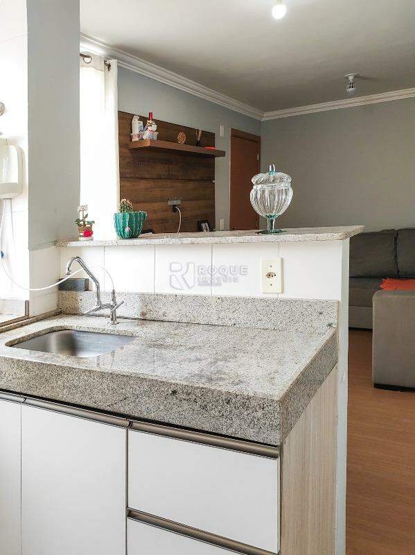 Apartamento à venda no bairro Residencial Morada das Acácias: COZINHA