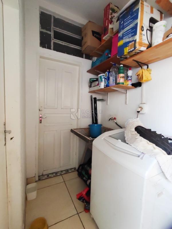 Casa Residencial à venda no bairro Jardim Nova Suiça: LAVANDERIA CASA 3