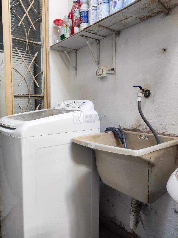 Casa Residencial à venda no bairro Jardim Nova Suiça: LAVANDERIA CASA 2