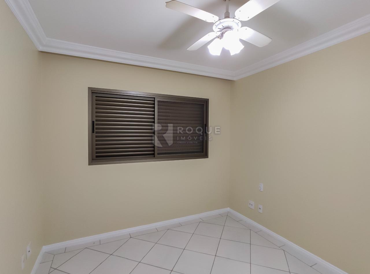 Apartamento para aluguel no bairro Jardim Nova Itália: Dormitório 2 suíte 