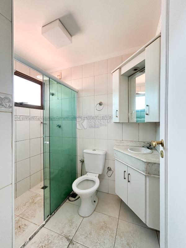 Apartamento para aluguel no bairro Jardim Nova Itália: WC social 