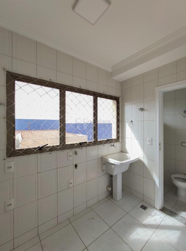 Apartamento para aluguel no bairro Jardim Nova Itália: Área de serviço 