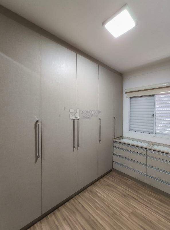 Apartamento para aluguel no bairro Vila Labaki: Dormitório 1