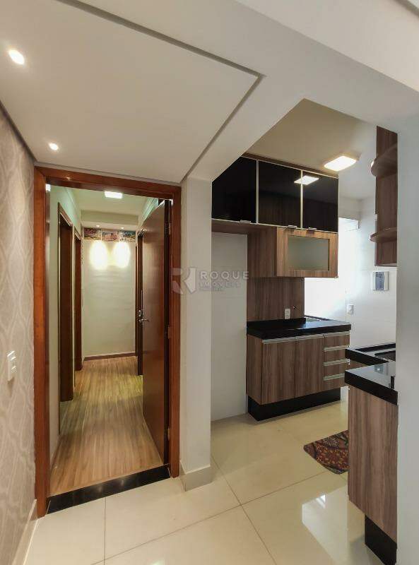 Apartamento para aluguel no bairro Vila Labaki: Sala / cozinha 