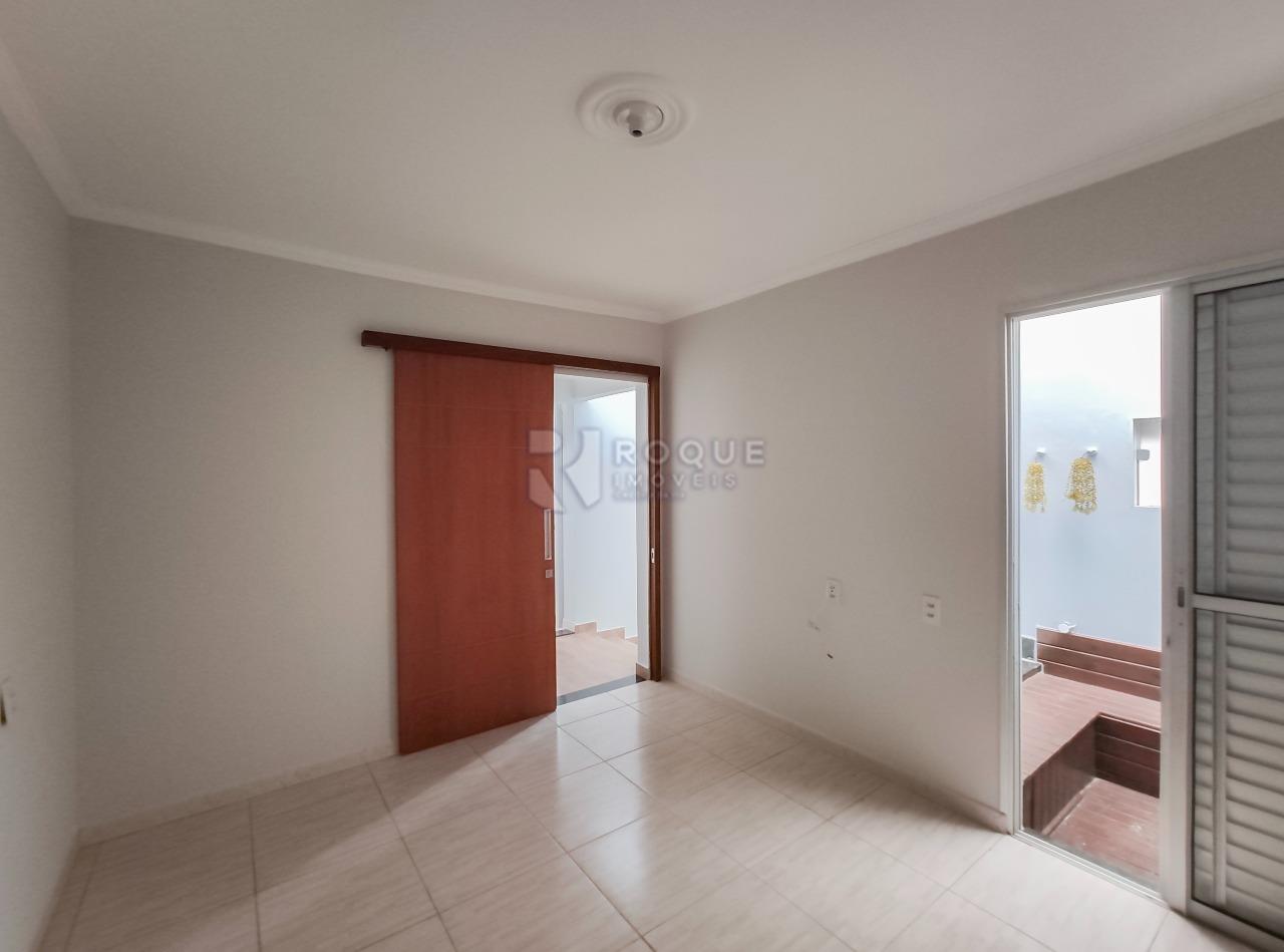 Casa Residencial para aluguel no bairro Jardim Nova Europa: Dormitório 2 Suíte 