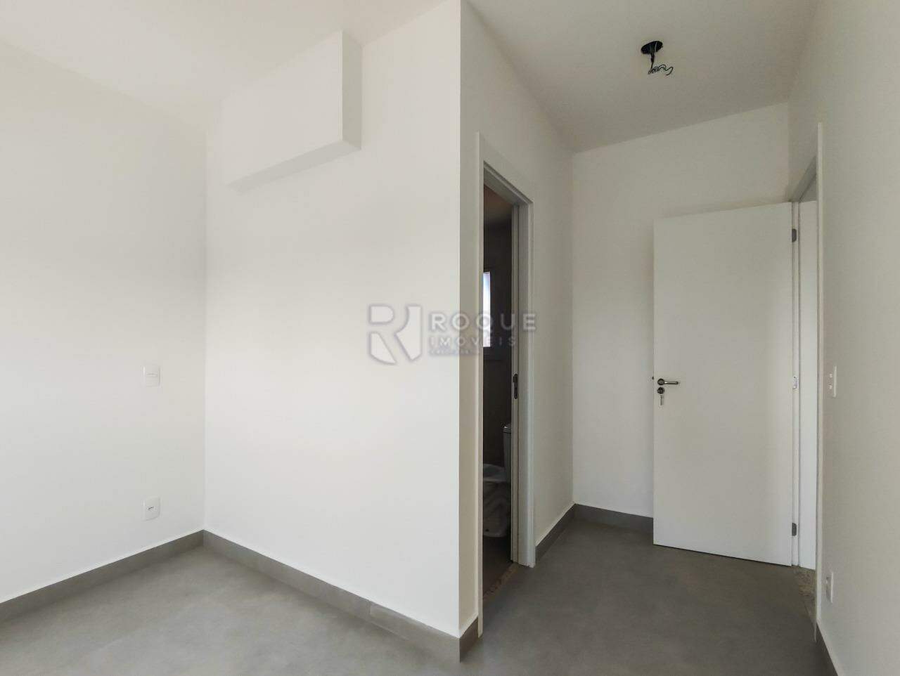 Apartamento à venda no bairro Jardim Santo André: SUÍTE