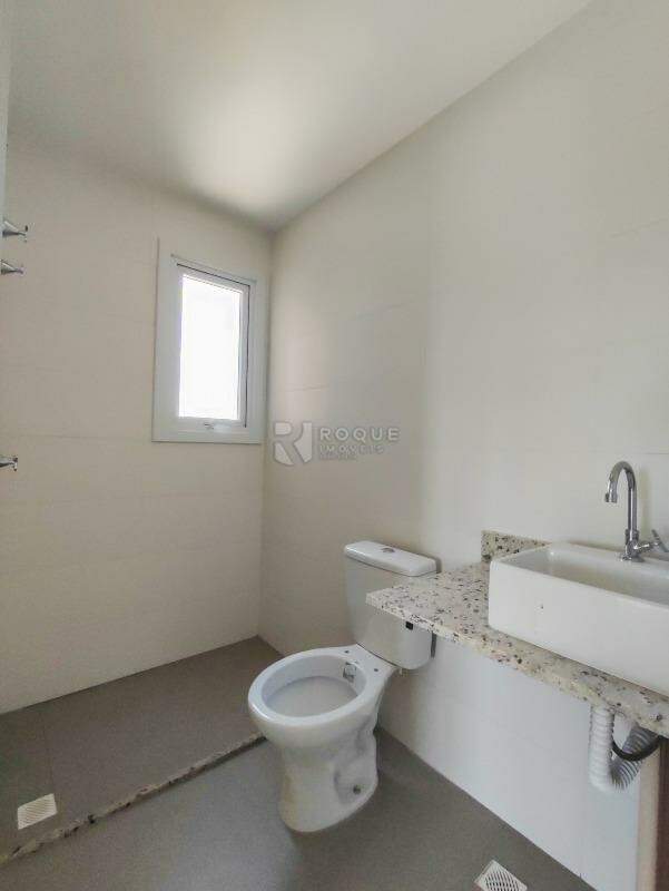 Apartamento à venda no bairro Jardim Santo André: BANHEIRO SOCIAL