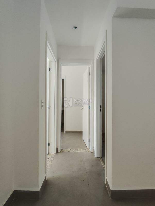 Apartamento à venda no bairro Jardim Santo André: CORREDOR INTERNO
