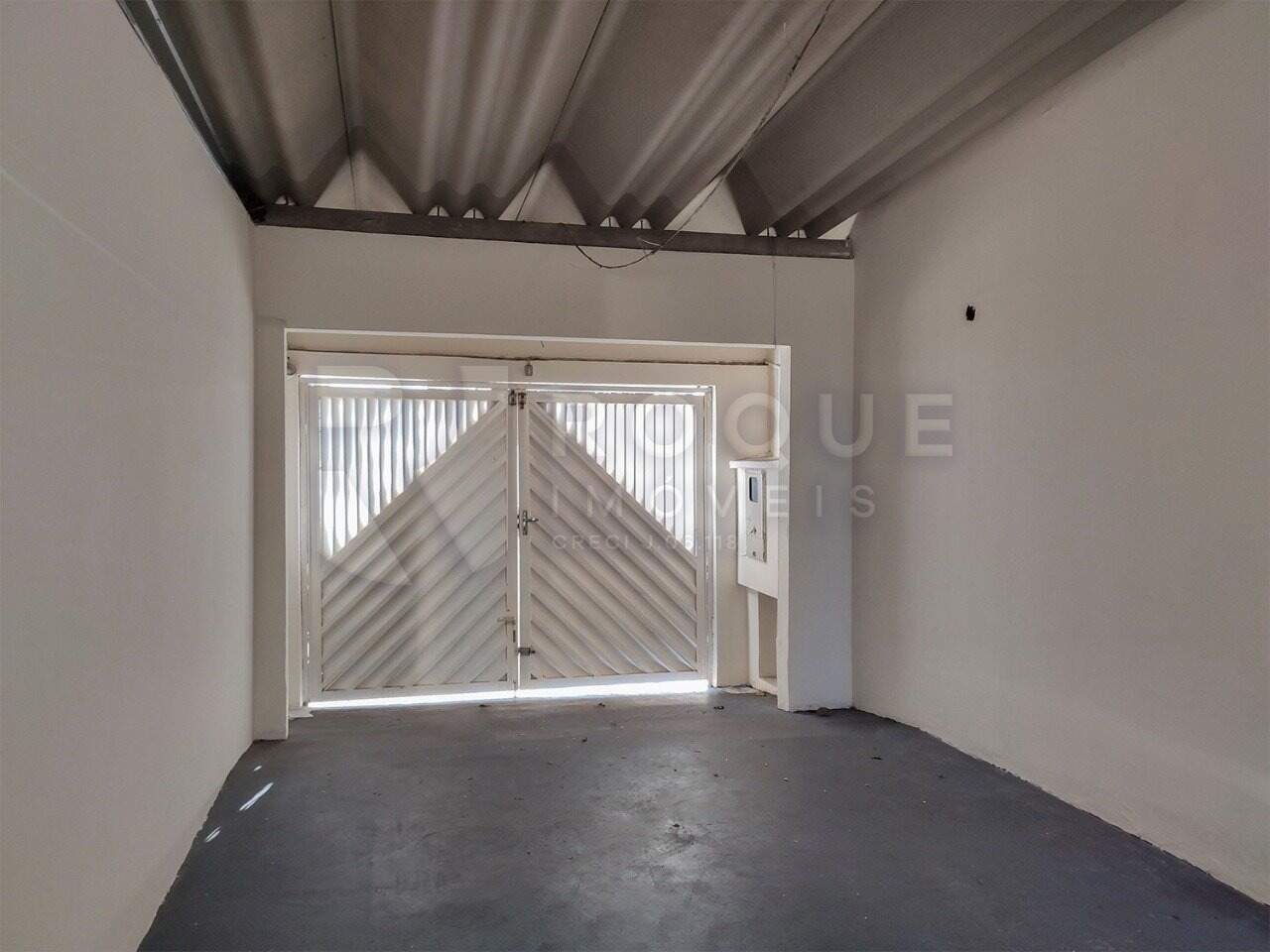 Casa Residencial para aluguel no bairro Jardim Morro Azul: Garagem