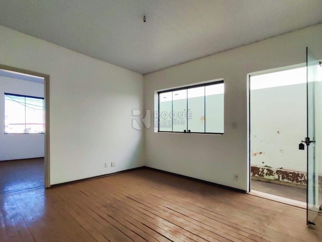 Casa Residencial à venda no bairro Centro: SALA DE JANTAR