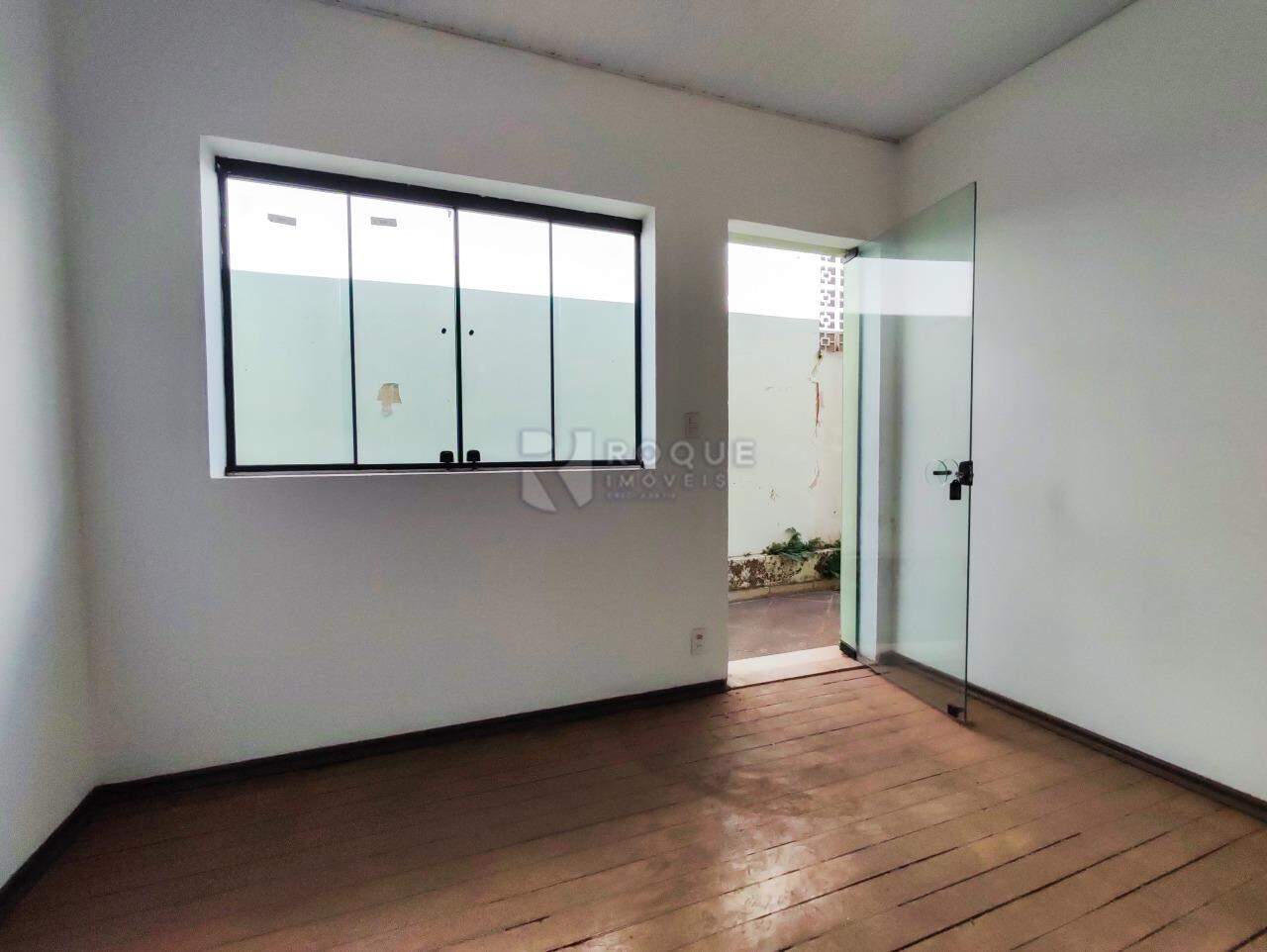 Casa Residencial à venda no bairro Centro: SALA DE JANTAR