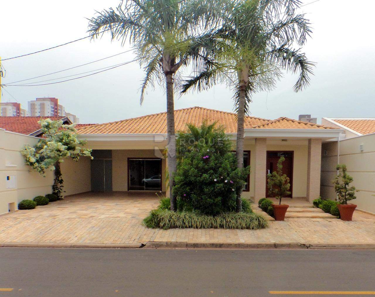Casa em condomínio para aluguel no bairro Jardim Residencial Monsenhor Rossi: Fachada