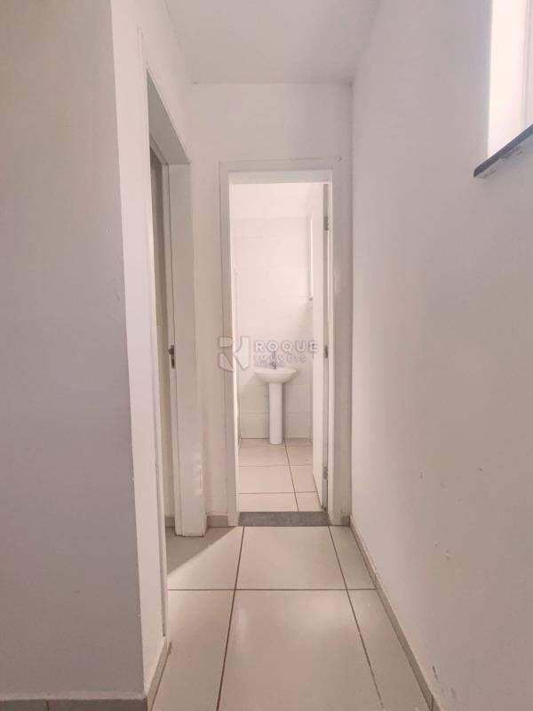 Casa em condomínio para aluguel no bairro Residencial Villaggio Mielli: Hall