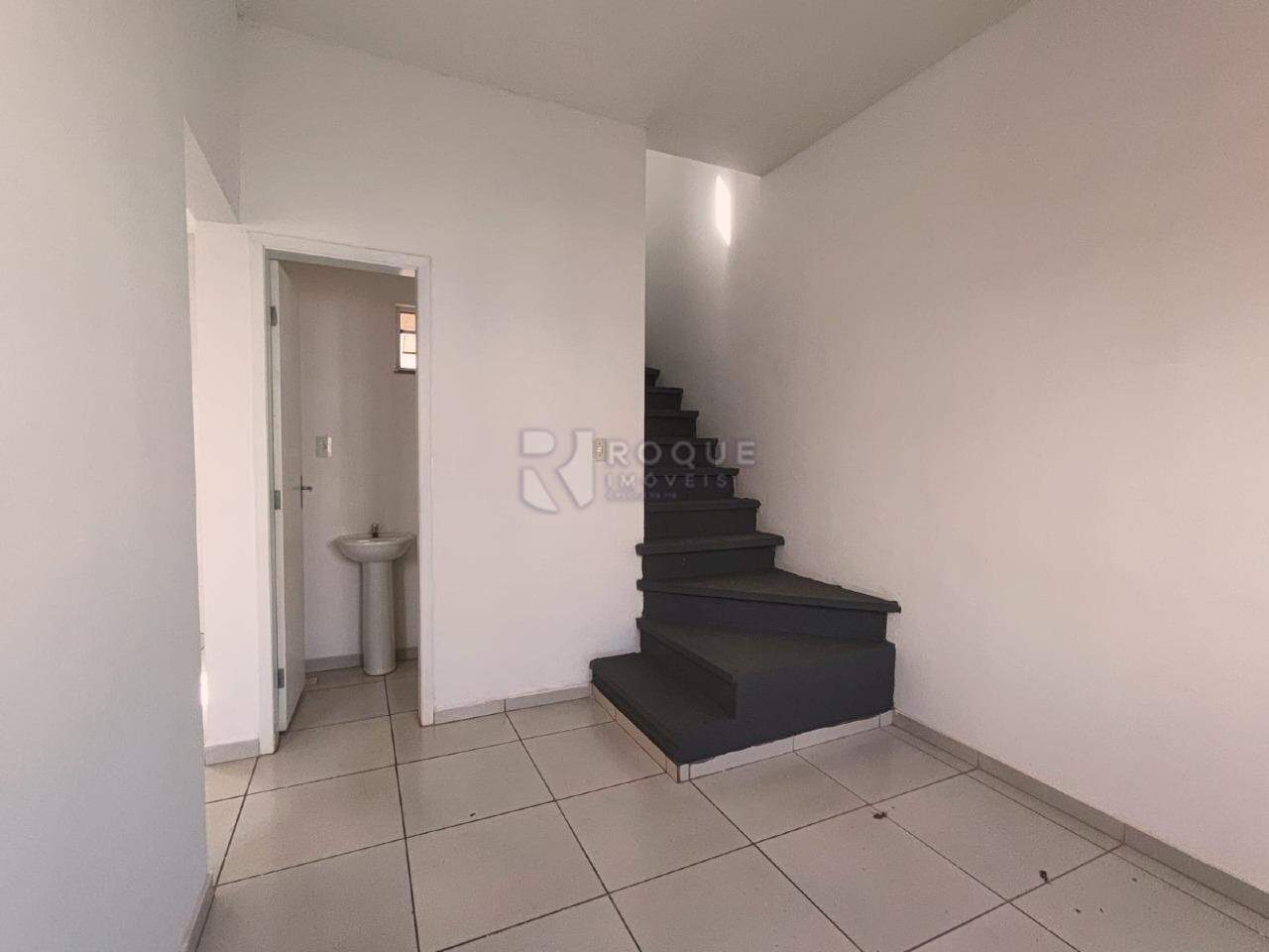 Casa em condomínio para aluguel no bairro Residencial Villaggio Mielli: Sala
