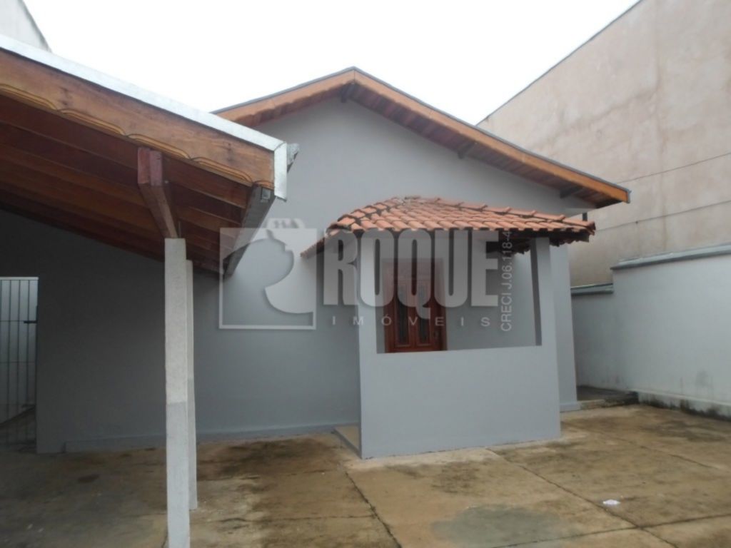 Casa Residencial à venda no bairro Parque Residencial Aeroporto: 