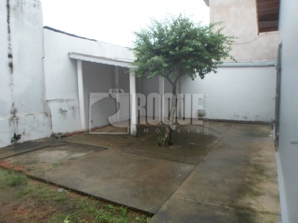 Casa Residencial à venda no bairro Parque Residencial Aeroporto: 