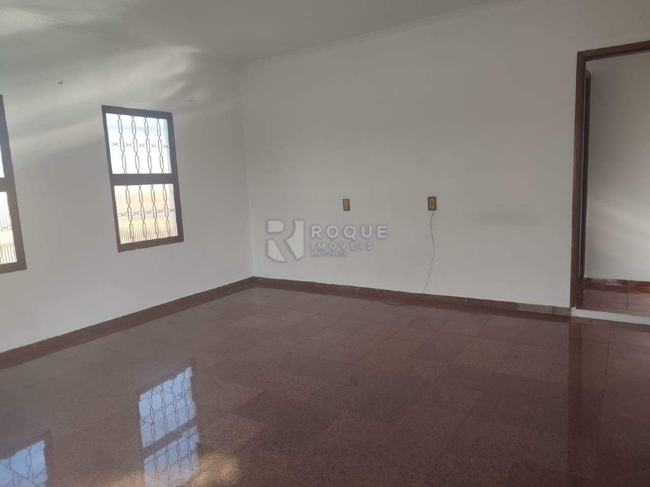 Casa Comercial à venda no bairro PARQUE CESARINO BORBA: 