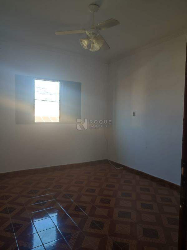 Casa Comercial à venda no bairro PARQUE CESARINO BORBA: 