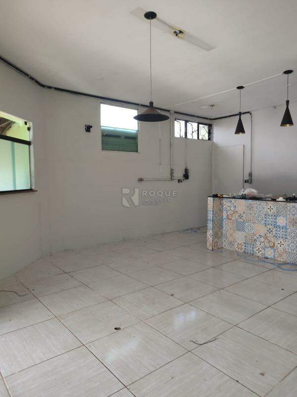 Casa Comercial à venda no bairro PARQUE CESARINO BORBA: 