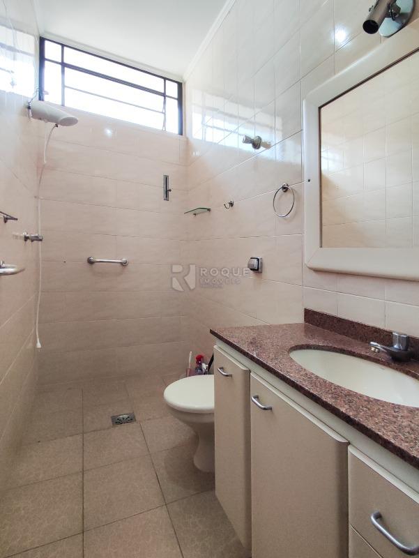 Casa Residencial à venda no bairro Vila Claudia: WC SUÍTE 2