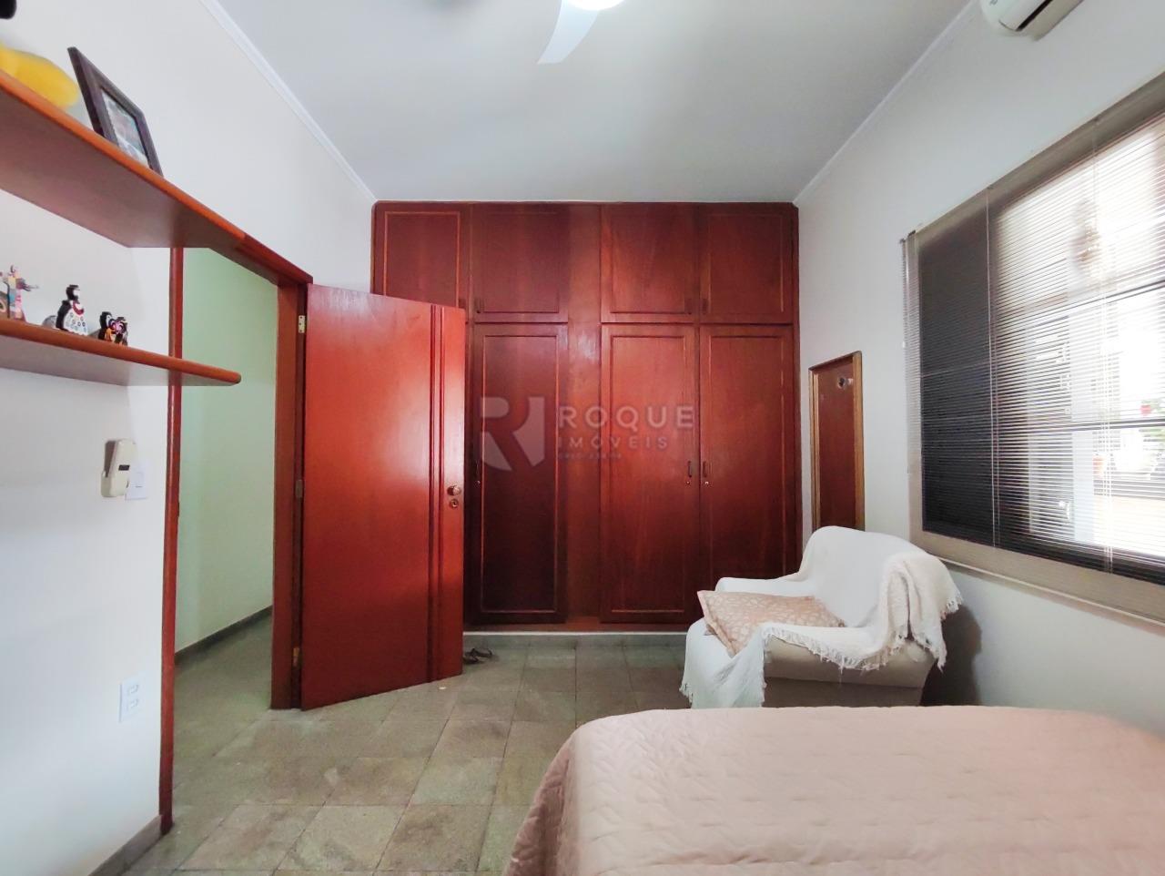 Casa Residencial à venda no bairro Vila Claudia: DORMITÓRIO