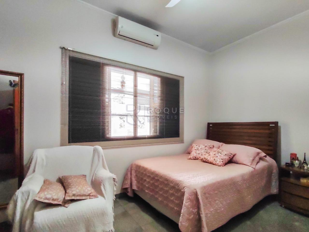 Casa Residencial à venda no bairro Vila Claudia: DORMITÓRIO