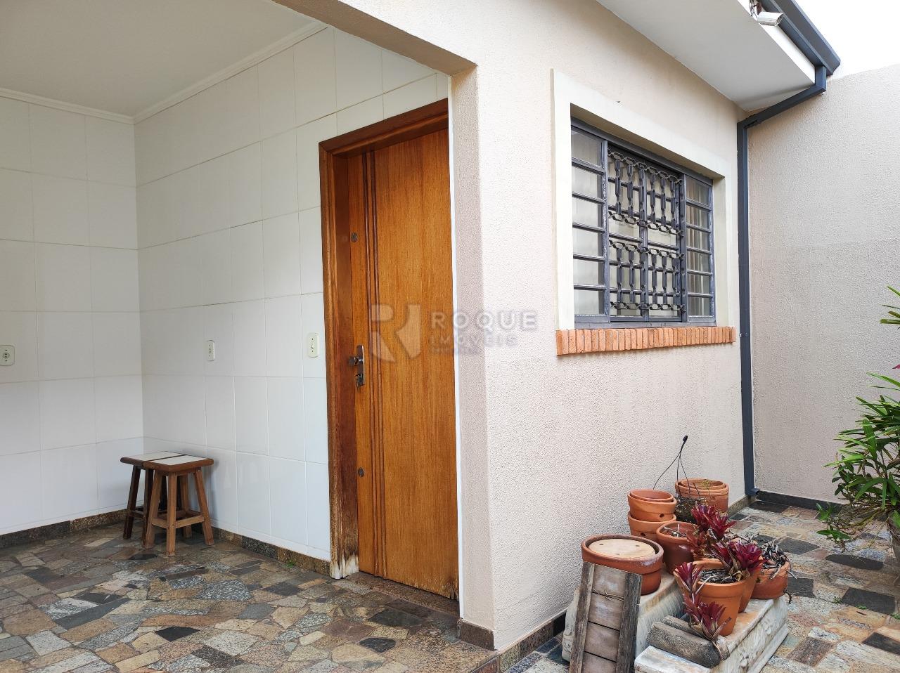 Casa Residencial à venda no bairro Vila Claudia: ÁREA DE DESPEJO