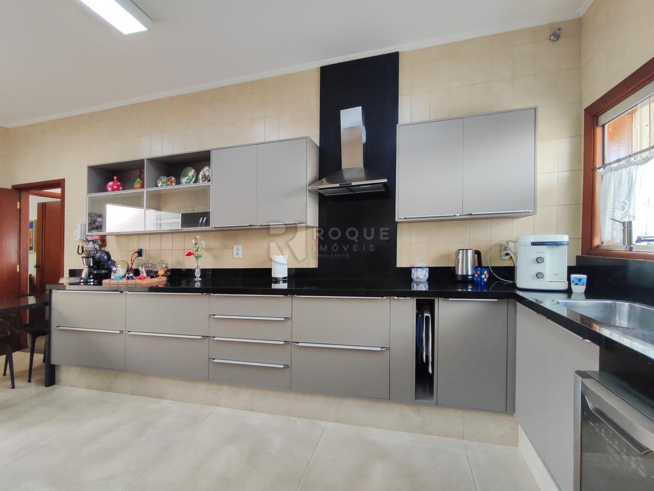 Casa Residencial à venda no bairro Vila Claudia: COZINHA